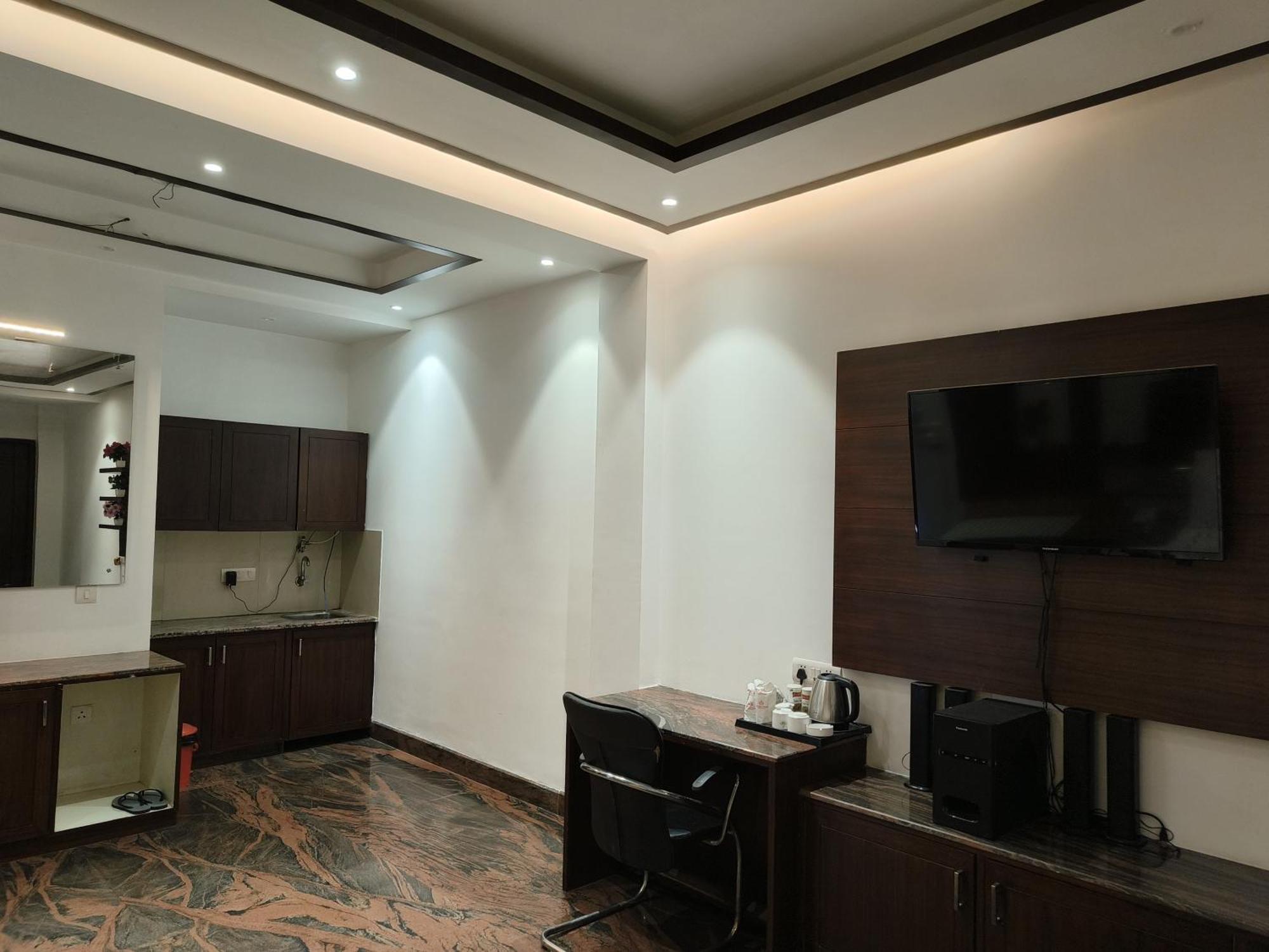 Jjk Rukmini Vilas Hotel & Banquet Muzaffarpur Exteriör bild