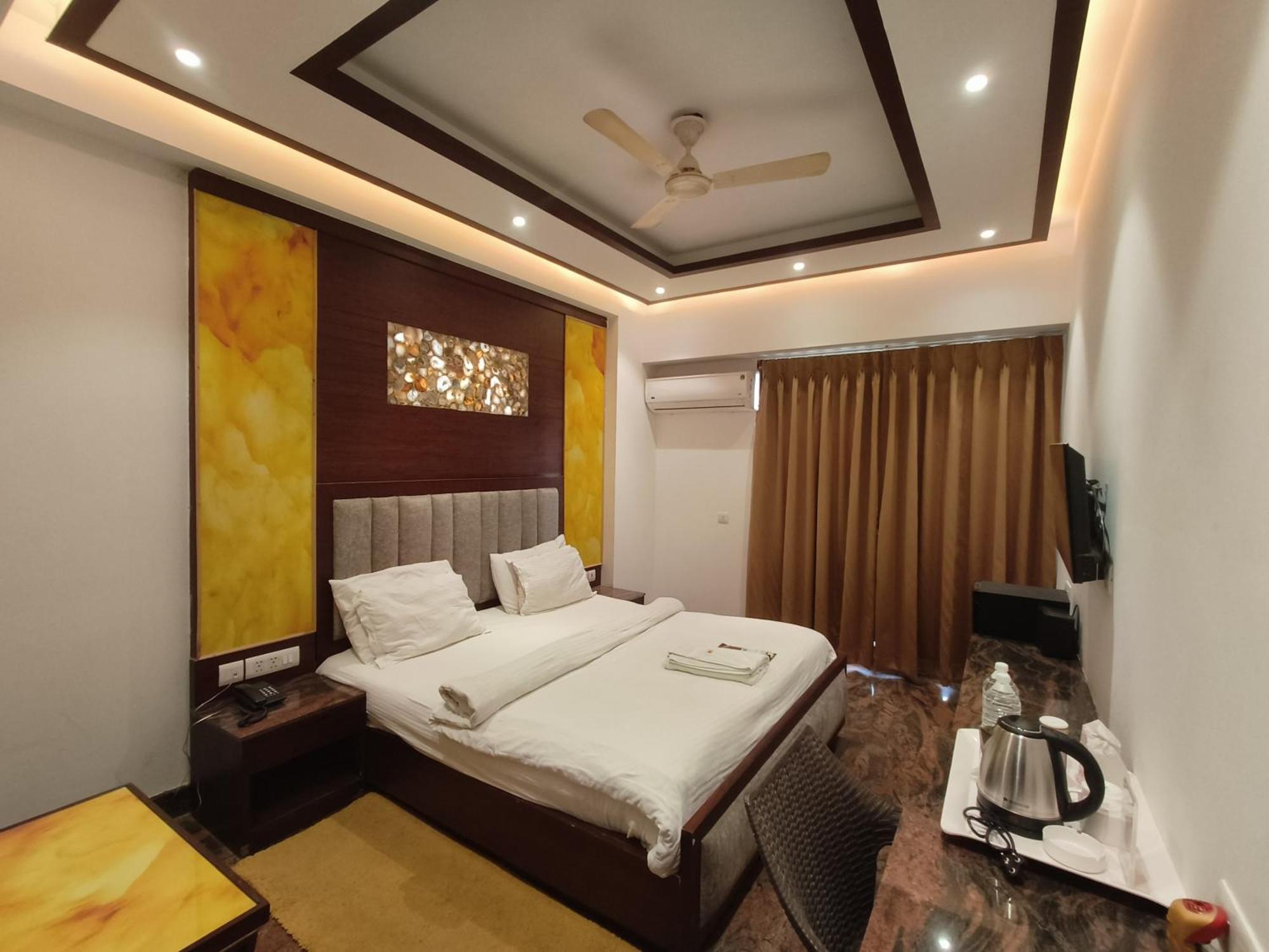 Jjk Rukmini Vilas Hotel & Banquet Muzaffarpur Exteriör bild
