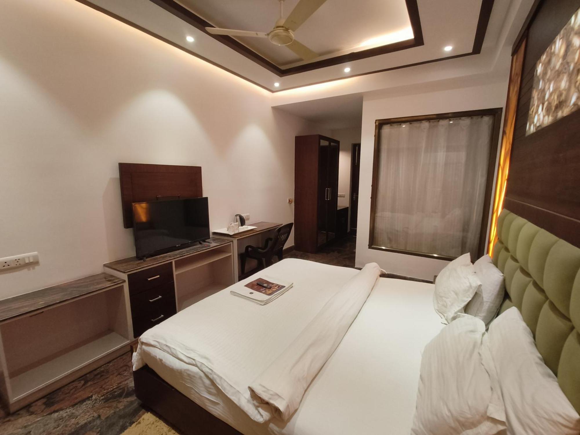 Jjk Rukmini Vilas Hotel & Banquet Muzaffarpur Exteriör bild